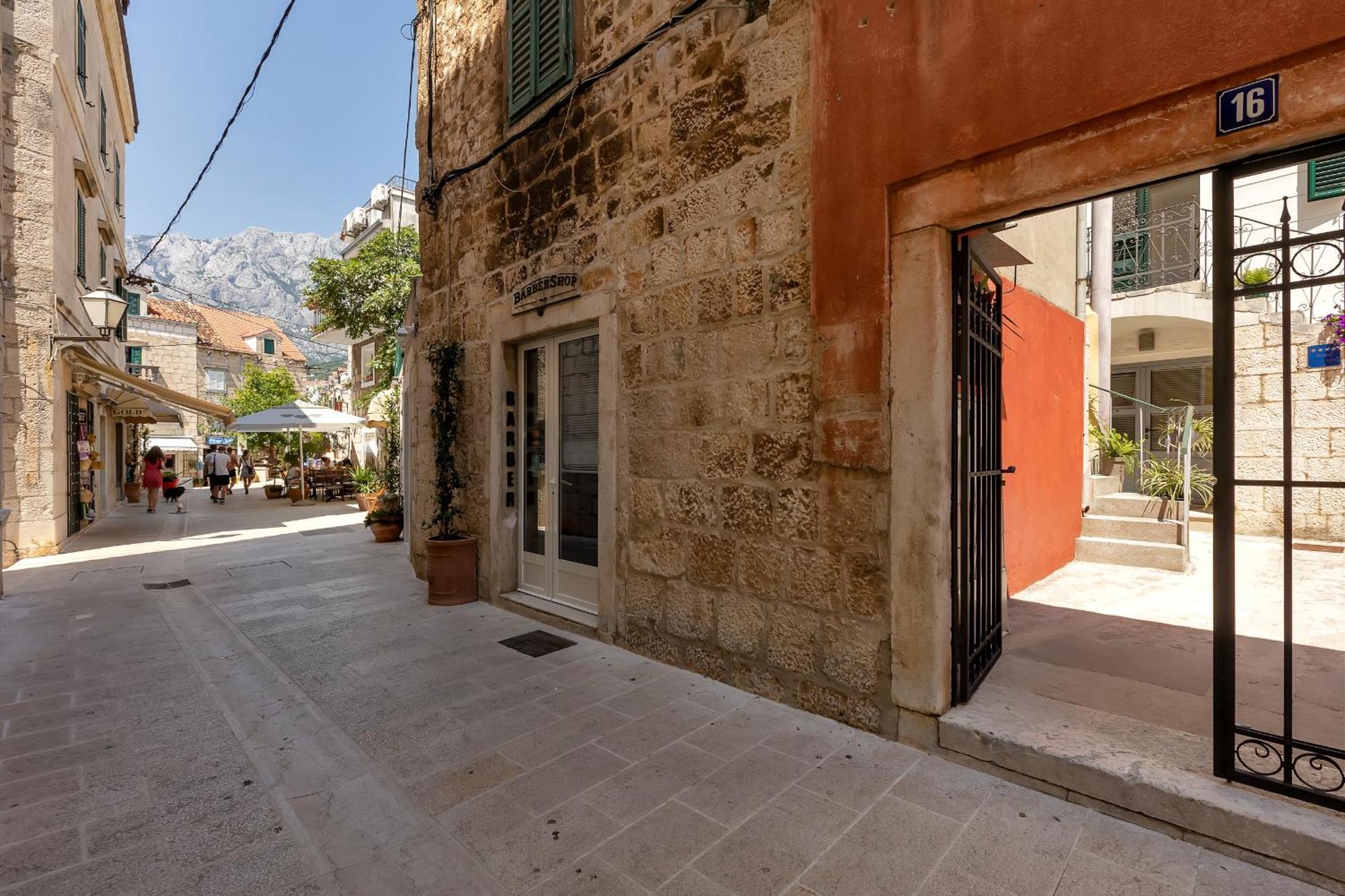 City Center Apartment Dvor Kalalarga Makarska Eksteriør bilde