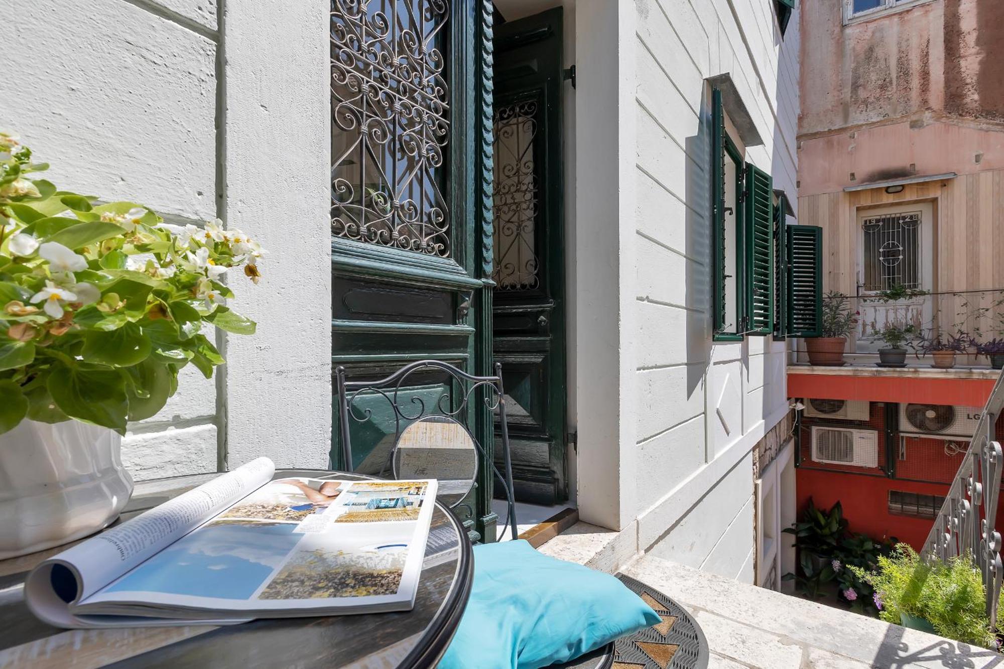 City Center Apartment Dvor Kalalarga Makarska Eksteriør bilde