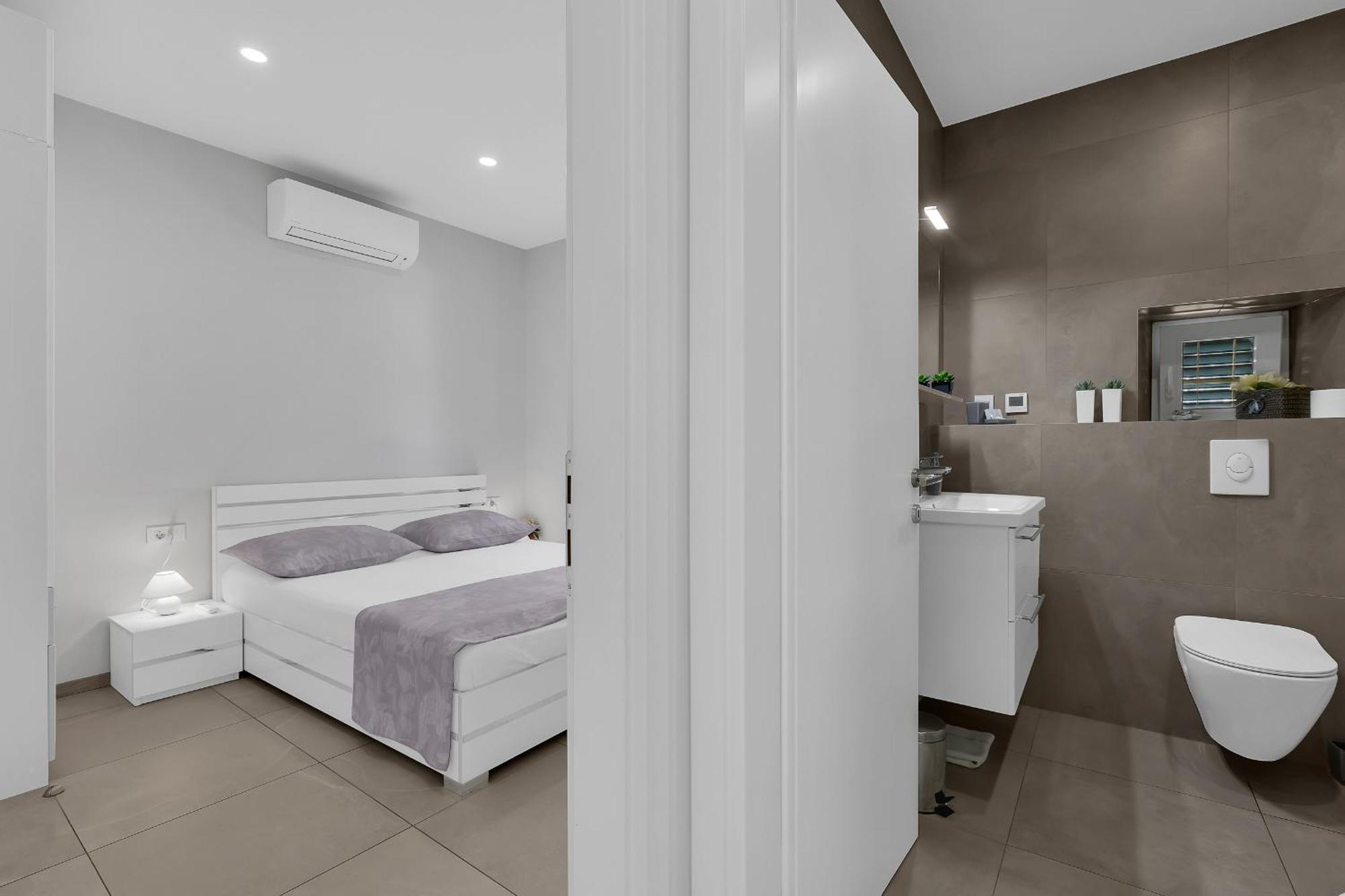 City Center Apartment Dvor Kalalarga Makarska Eksteriør bilde